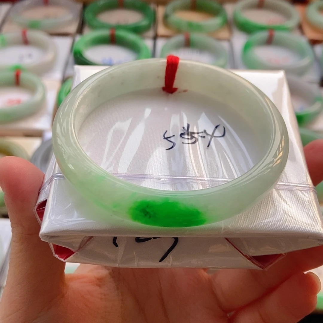 未镶嵌手镯翡翠4号