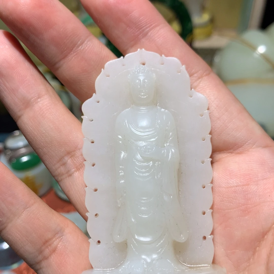 和田玉（糖玉）挂件未镶嵌太**媒