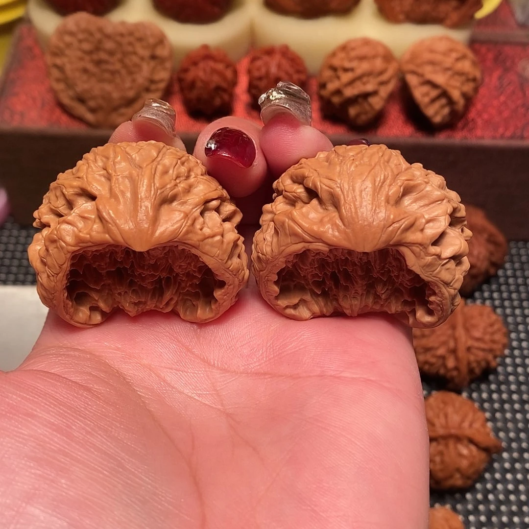 染***柒文玩核桃吊坠蛇头