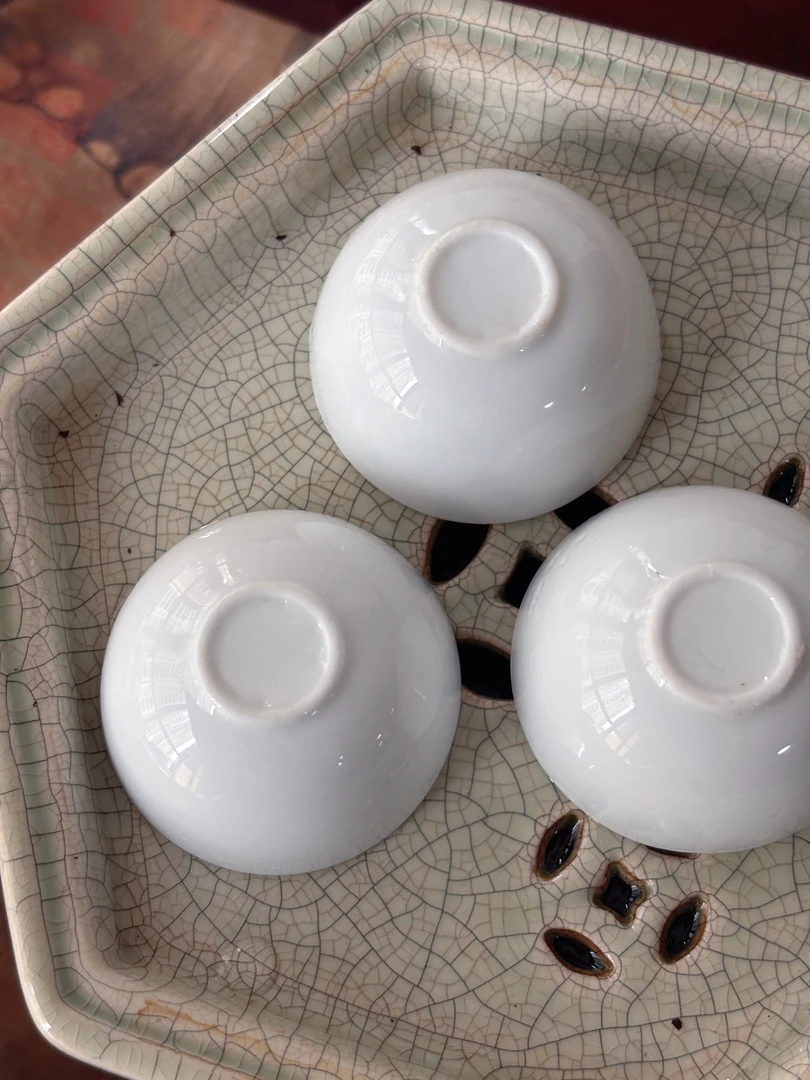 飞天燕泥料潮州80年代库存工夫茶蛋壳杯牛目杯25cc陶瓷茶具白瓷
