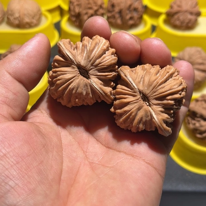 把件桃核四座楼全品