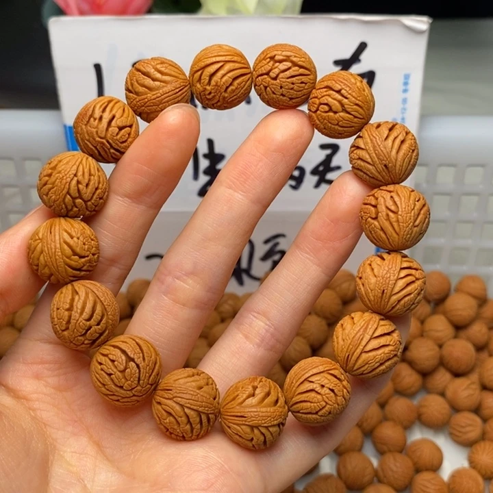 桃核手串15mm左右绣球单圈