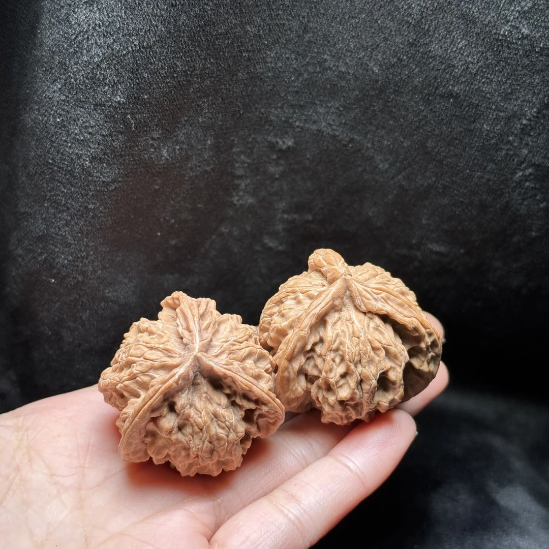 【佳哥严选】 J95557-核桃（三棱）-多样性发一件-40mm