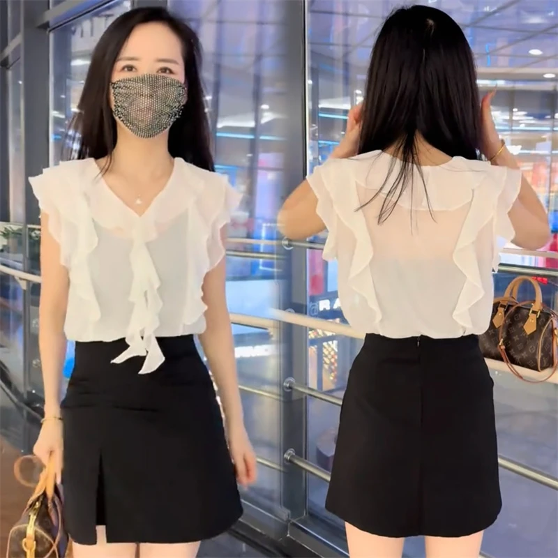 小众设计荷叶边V领飞飞袖衬衫上衣女2025夏季新款洋气减龄小衫潮