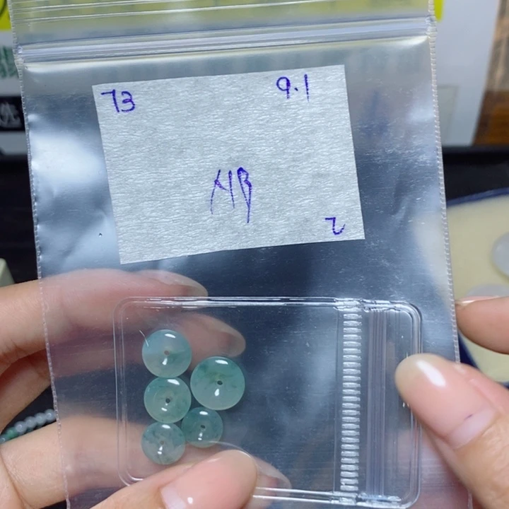 未镶嵌定制翡翠不退