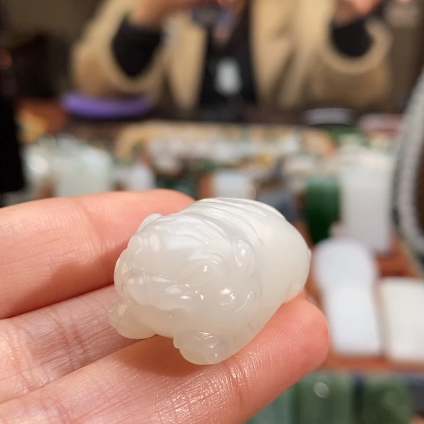 【闪购商品】吊坠(不含链)未镶嵌和田玉