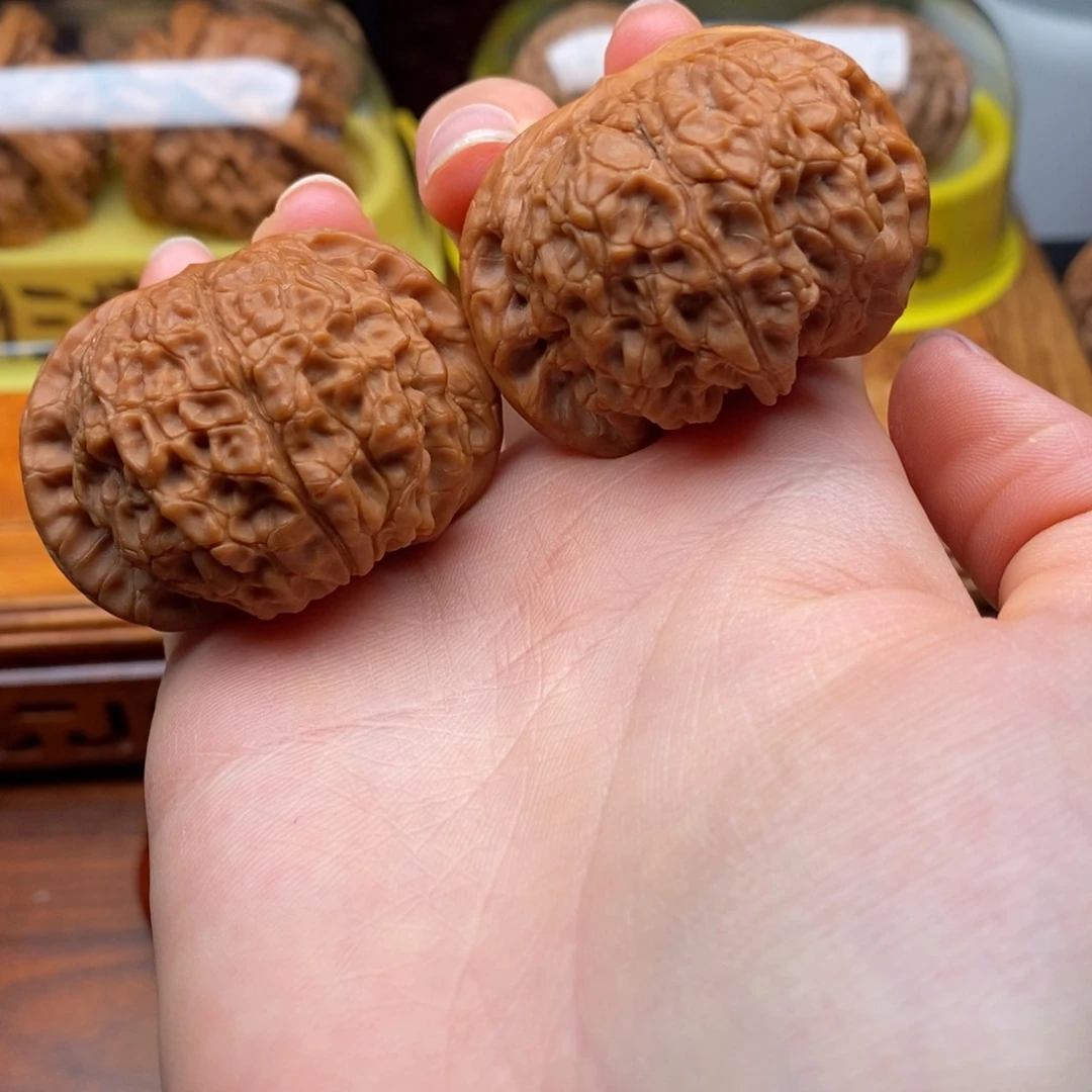 吊坠文玩核桃43血麒麟