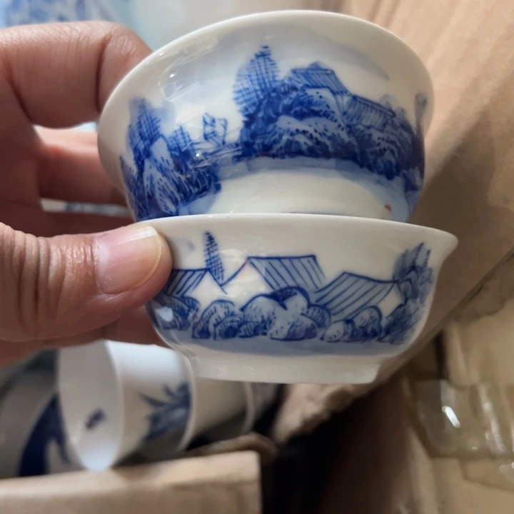 手绘微瑕两个普洱杯
