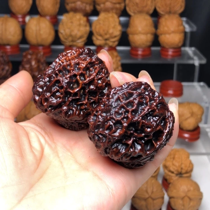 文玩核桃吊坠18紫金龙甲