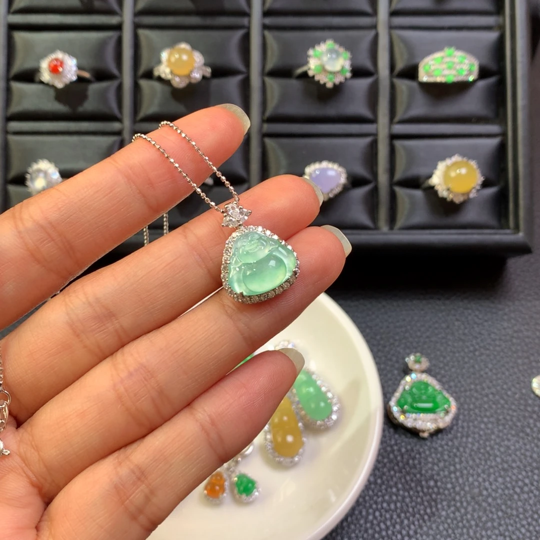 L***_翡翠银S925镶嵌颈饰