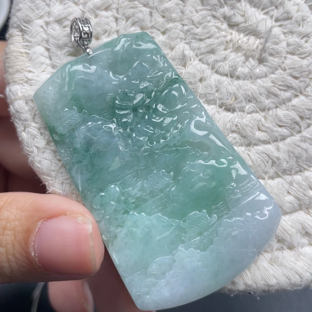 翡翠未镶嵌颈饰天然A货缅甸翡翠