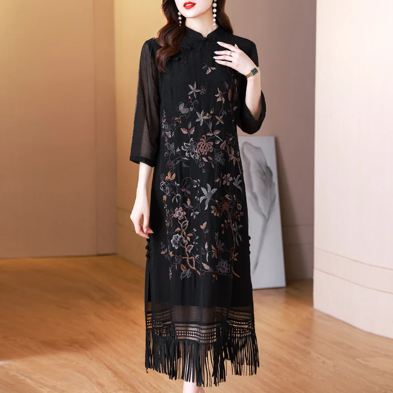 新款民族风精美刺绣斜襟盘扣长裙女夏气质优雅字连衣裙宽松显瘦