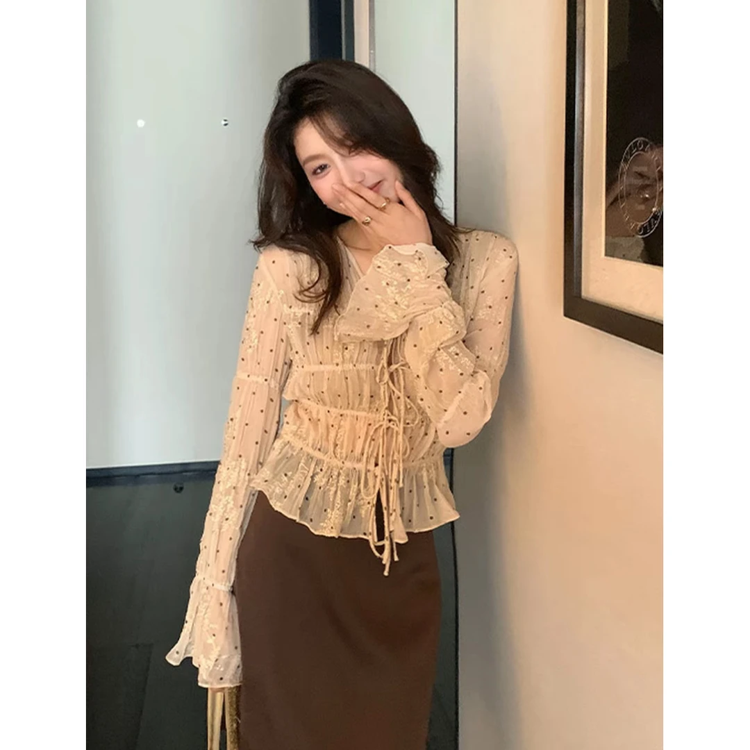 【ALONE SA】娜塔莉 赫本风v领系带褶皱波点衬衫长袖女夏季薄款上衣