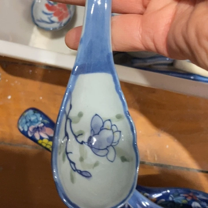 青花瓷景德镇手绘紫色玉兰花勺子