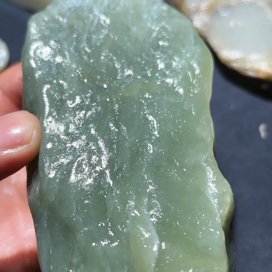 和田玉未镶嵌珠宝奇石