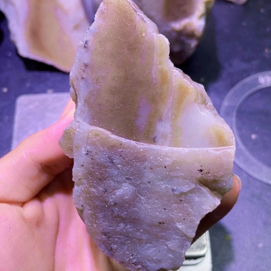 未镶嵌和田玉珠宝半成品