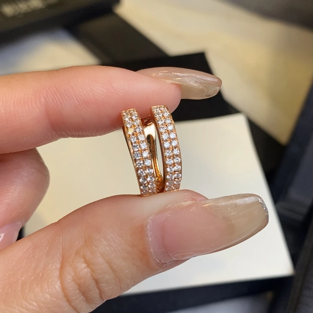 钻石耳饰18K金镶嵌双排耳扣