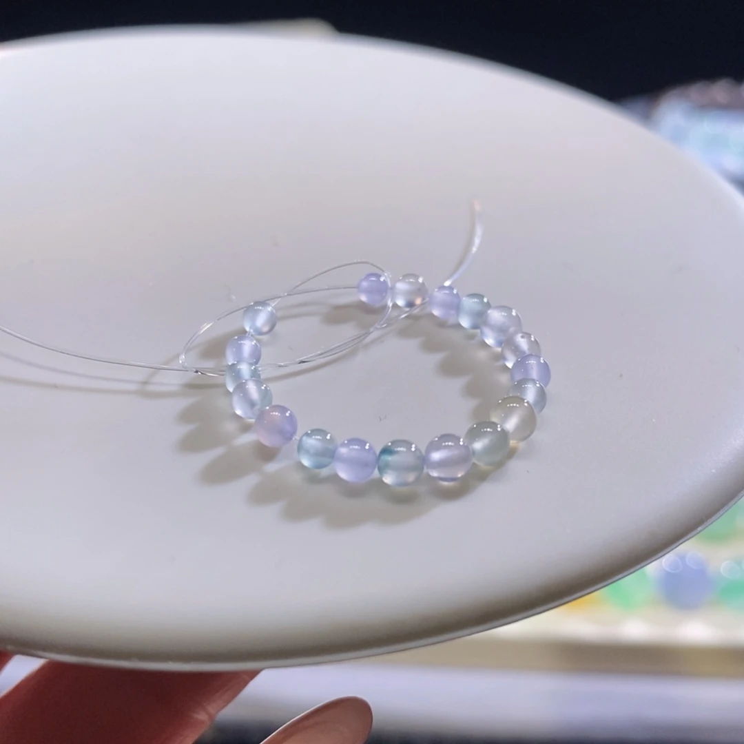 翡翠未镶嵌颈饰翡翠幻彩色系小珠一组