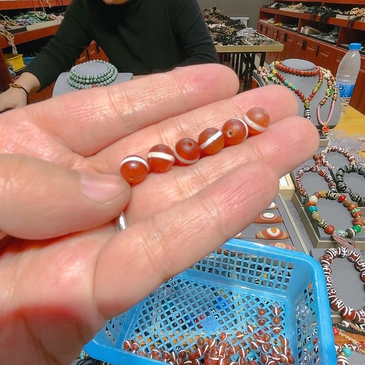 未镶嵌玛瑙/玉髓珠宝奇石