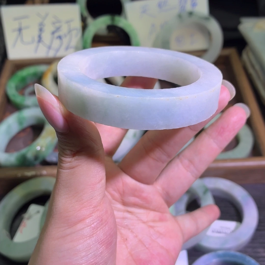 定制翡翠未镶嵌缅甸翡翠A货手镯毛胚定制