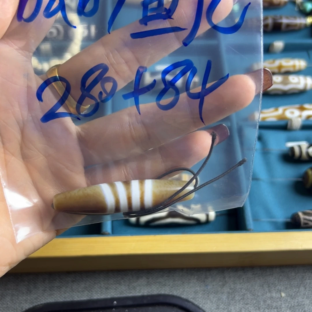 b****儿你韩国v吃饭刚刚好回家看恐惧举行