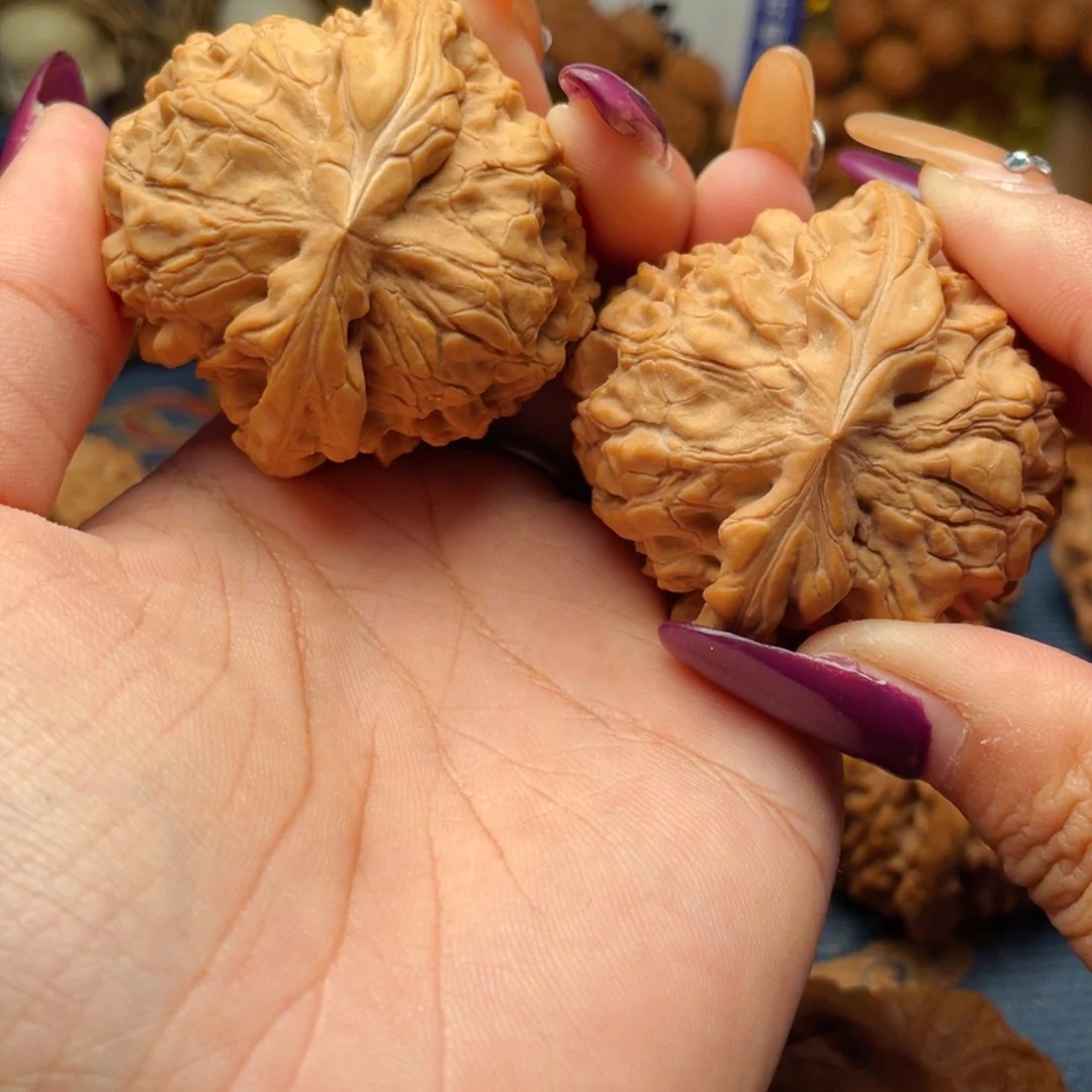 吊坠文玩核桃雍*龙鼎