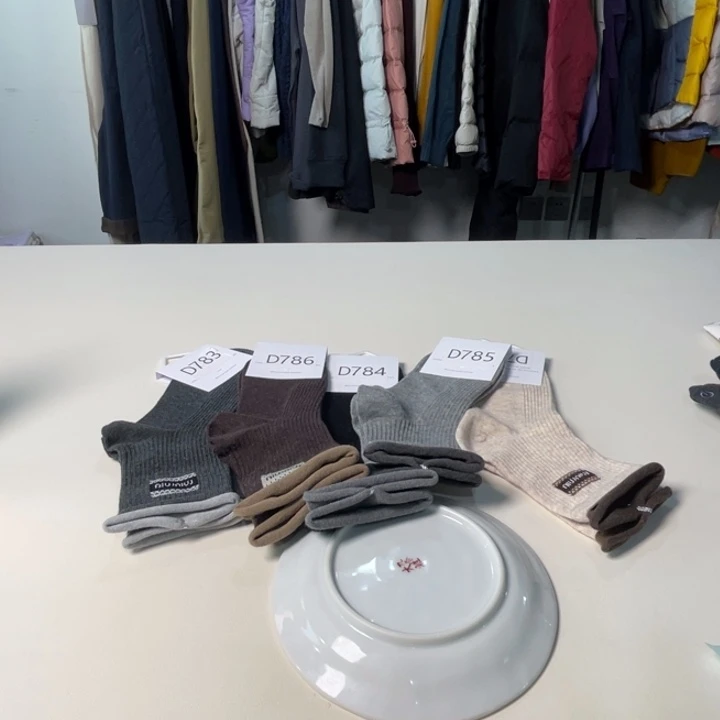 瓷片5双。。。。。。。。。。。。。。。。。