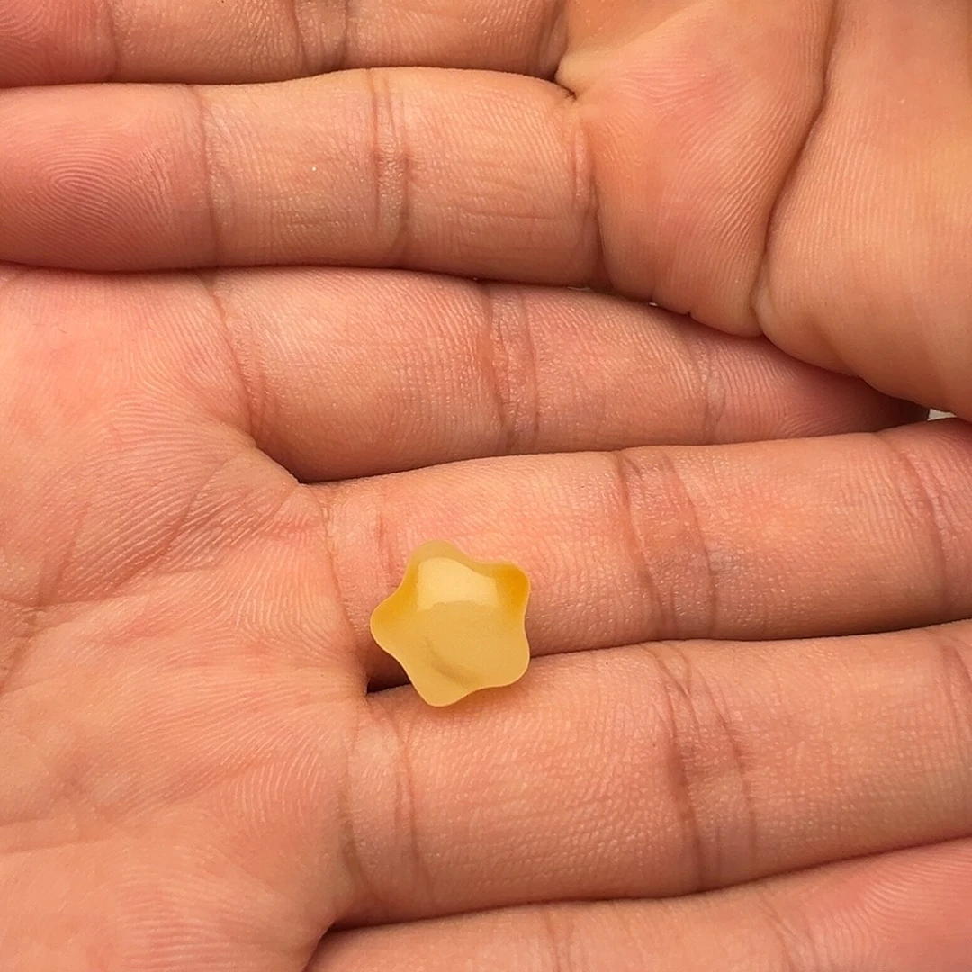 蜜蜡未镶嵌颈饰星星（打孔不退换）