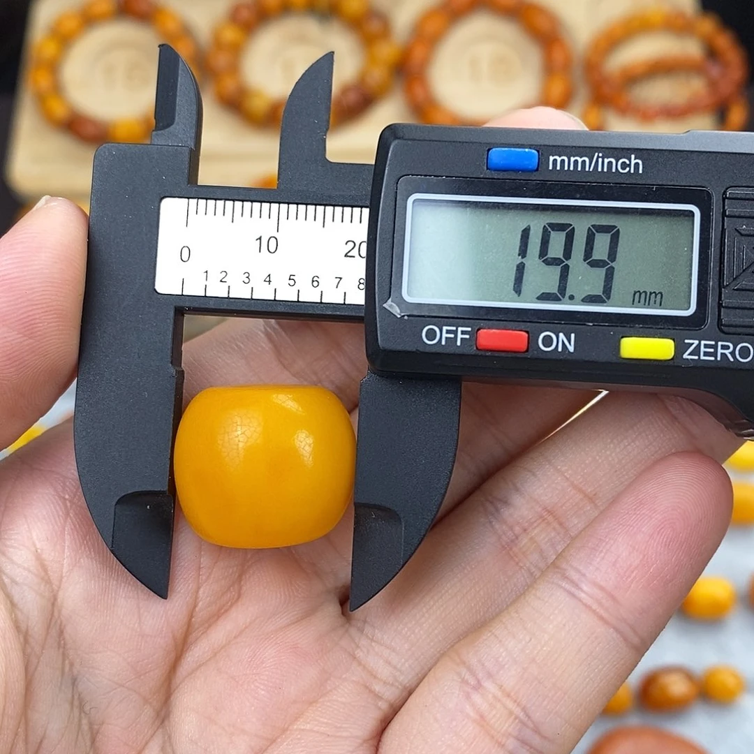 裸石琥珀未镶嵌蜜蜡