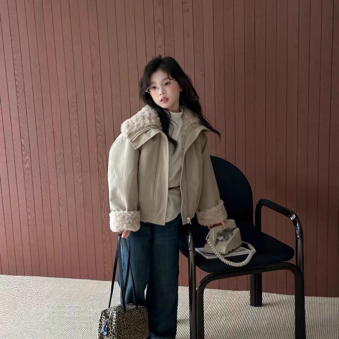 儿童2025冬款新款韩版宽松休闲百搭毛毛内胆派克服男女童冬款外套