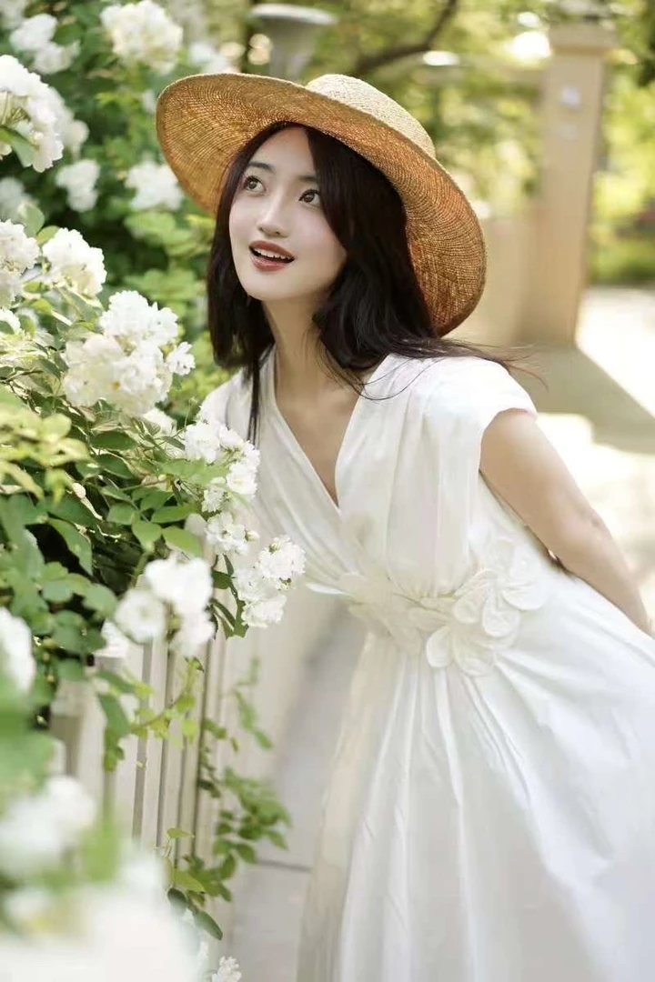 于露专属夏季连衣裙