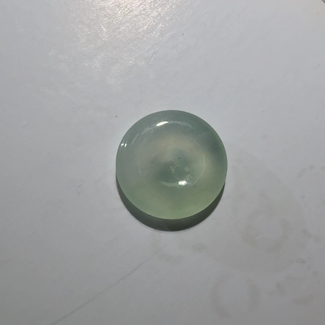 翡翠未镶嵌颈饰平安扣