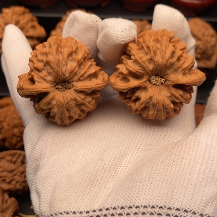 文玩核桃吊坠秦岭龙门涧41修尖福利