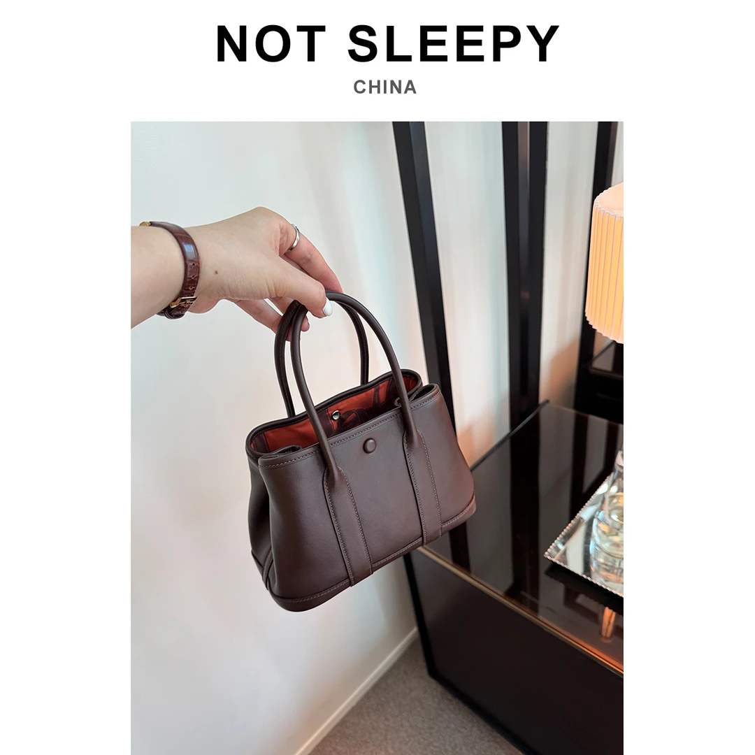 【不睡觉商店】手缝蜡线丨中古马鞍红swift头层牛皮23cm迷你花园包