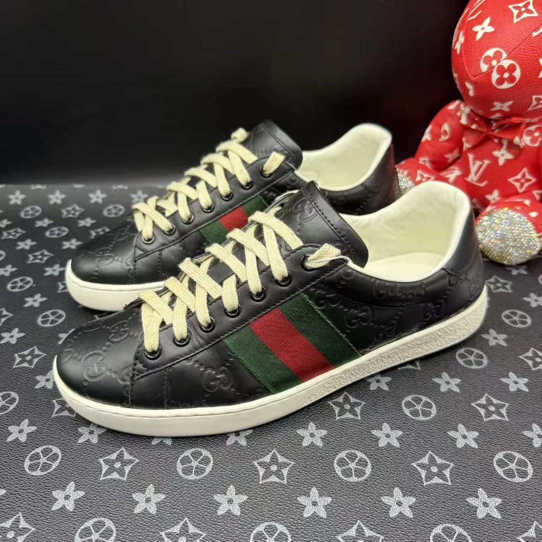 95新 GUCCI/古驰 黑色压印老花休闲时尚低帮ACE板鞋40欧码ddm2909