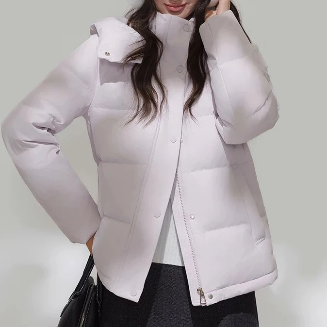 白鹅绒专柜品牌新款鹅绒服女连帽休闲百搭冬季保暖外套达
