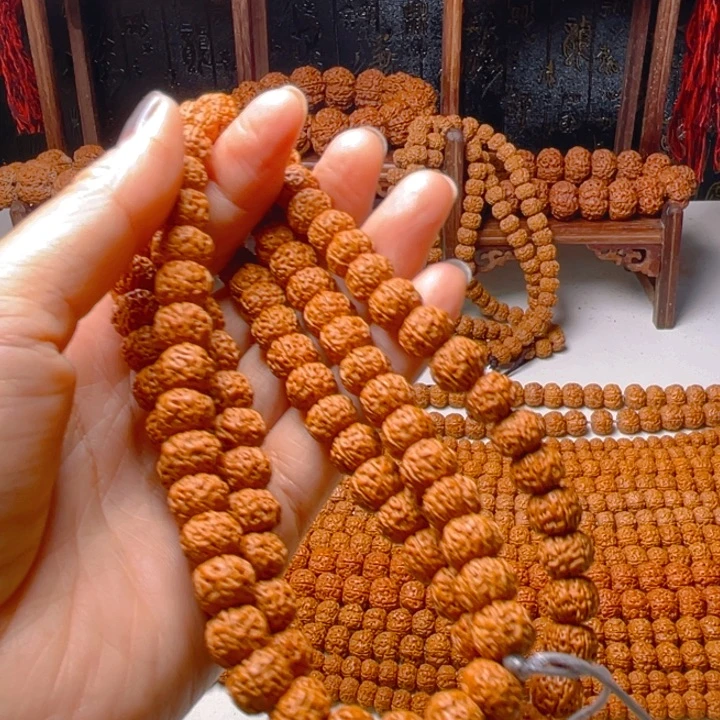 ╰***呂金刚菩提手串六瓣1.0