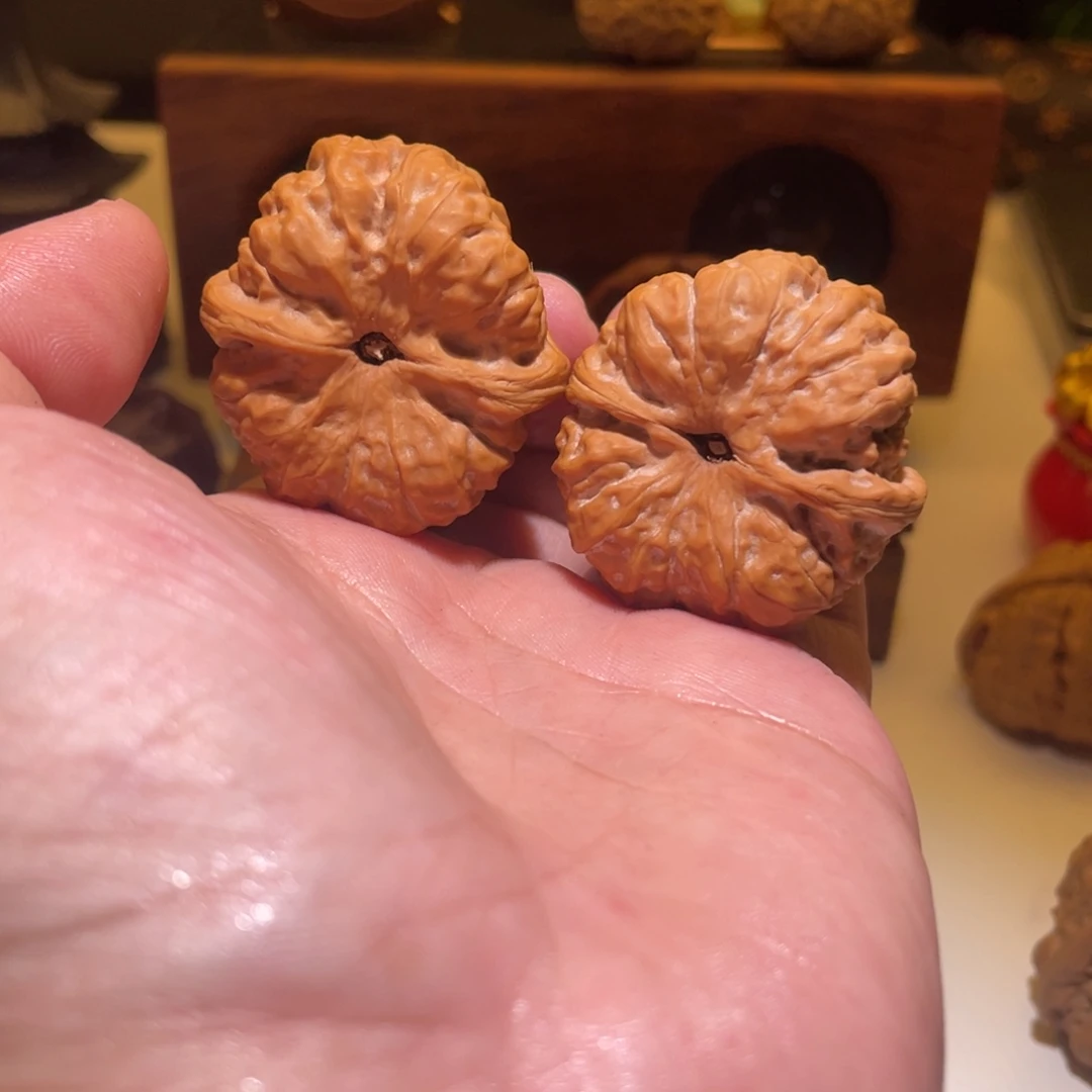 用***6吊坠文玩核桃37蛤蟆头