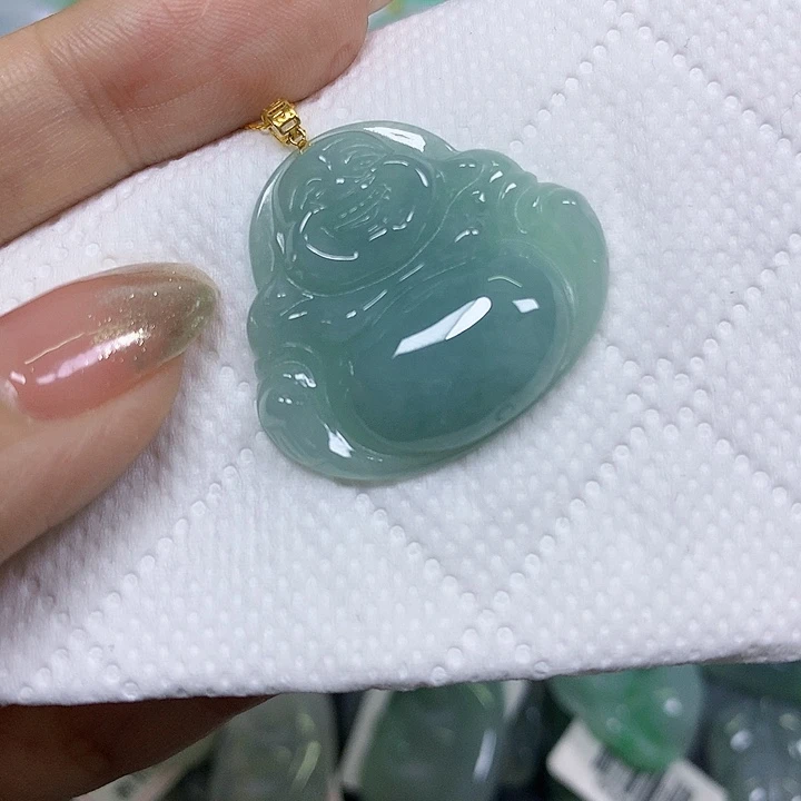 翡翠18K金镶嵌颈饰挂件