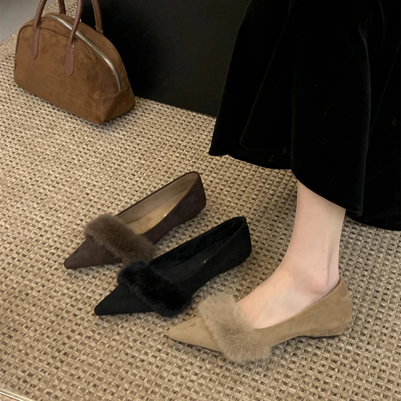 粗跟黑色尖头单鞋女鞋子2025新款秋冬百搭温柔晚晚鞋配裙子毛毛鞋