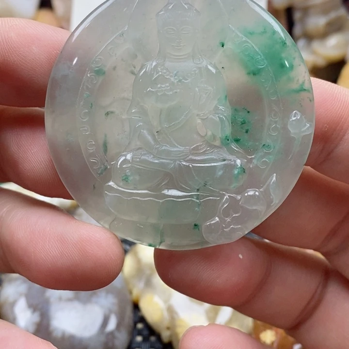 石英质玉颈饰未镶嵌