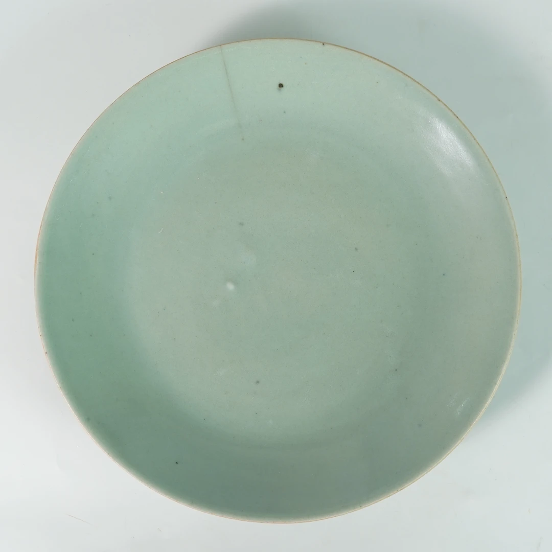 LABC250827079【十竹斋】清中期豆青釉赏盘