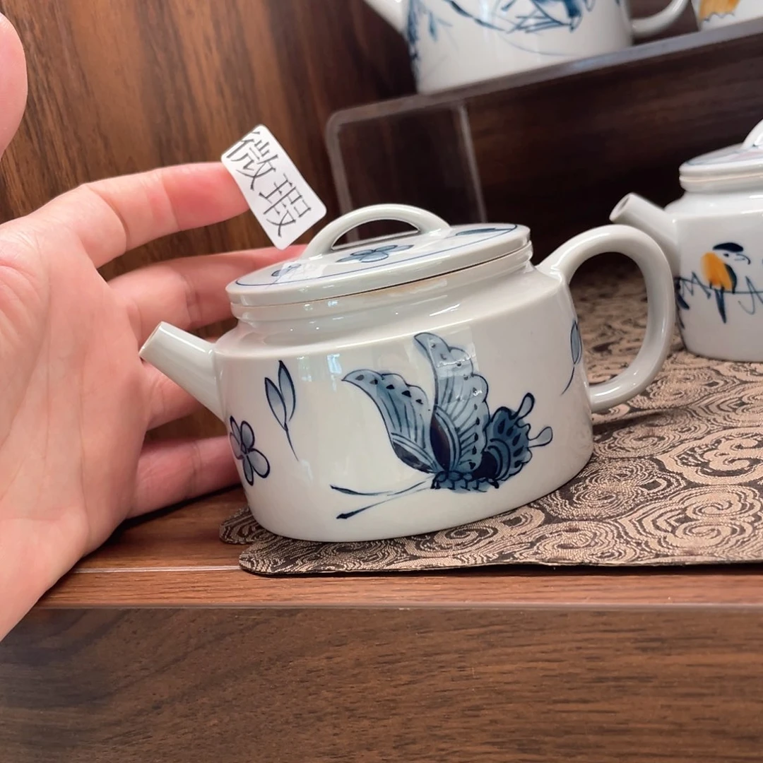 釉下手绘茶具微瑕