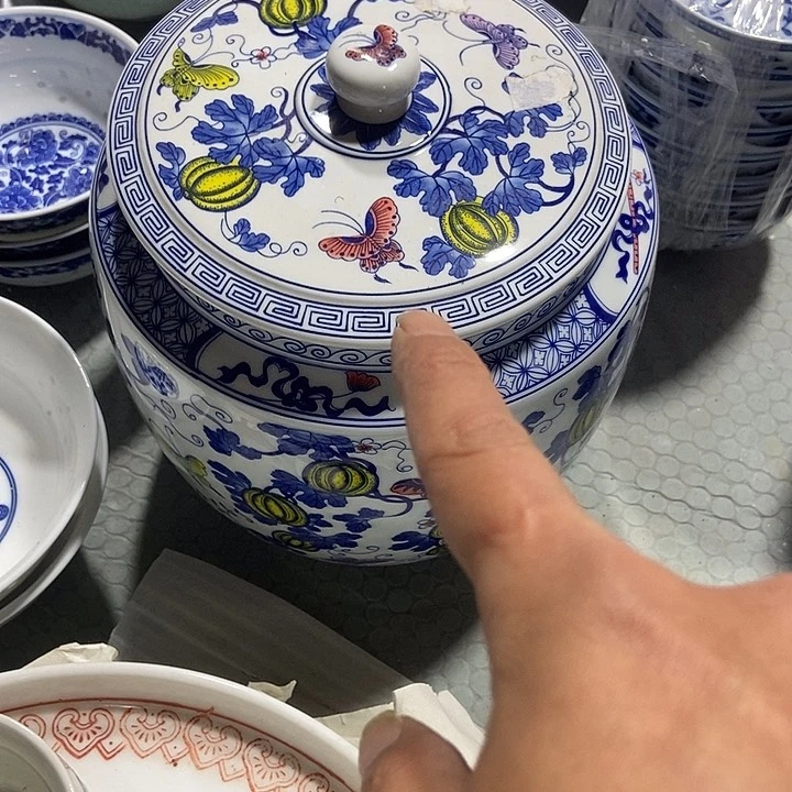 罐景德镇陶瓷罐一个