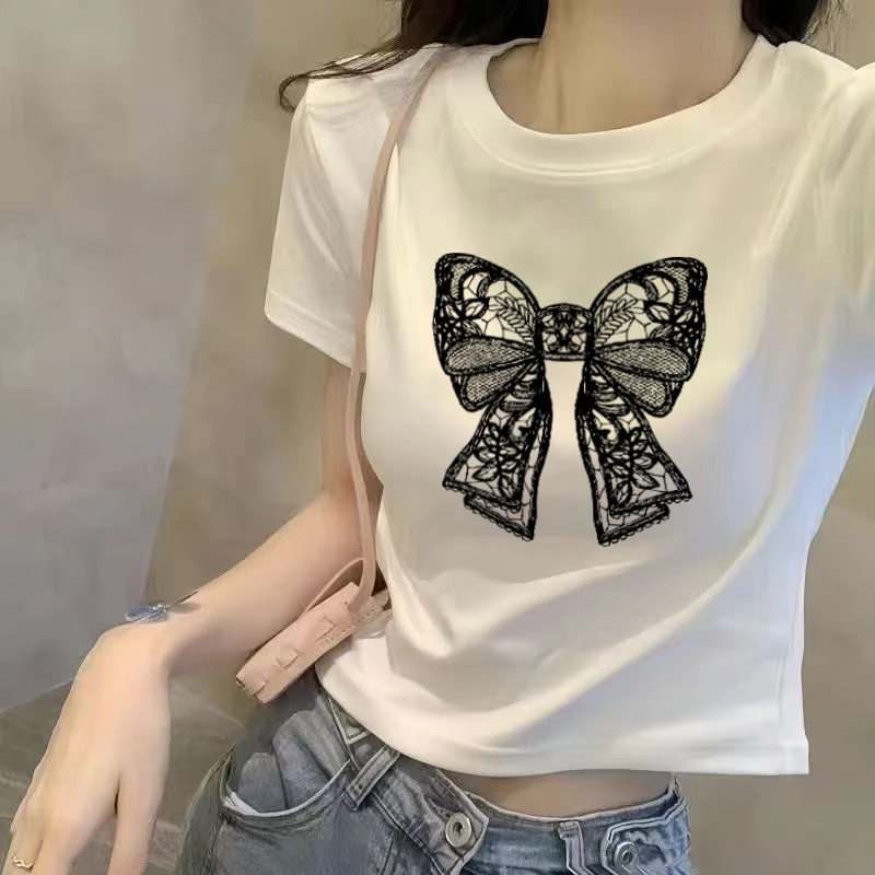 正肩女士短袖T恤女2025春夏季新款白色印花修身高腰短款内搭上衣