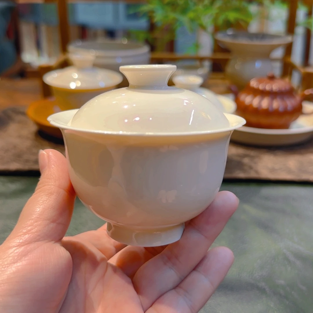 微澜定瓷 元宝盖碗 花口 缠枝莲纹130ml