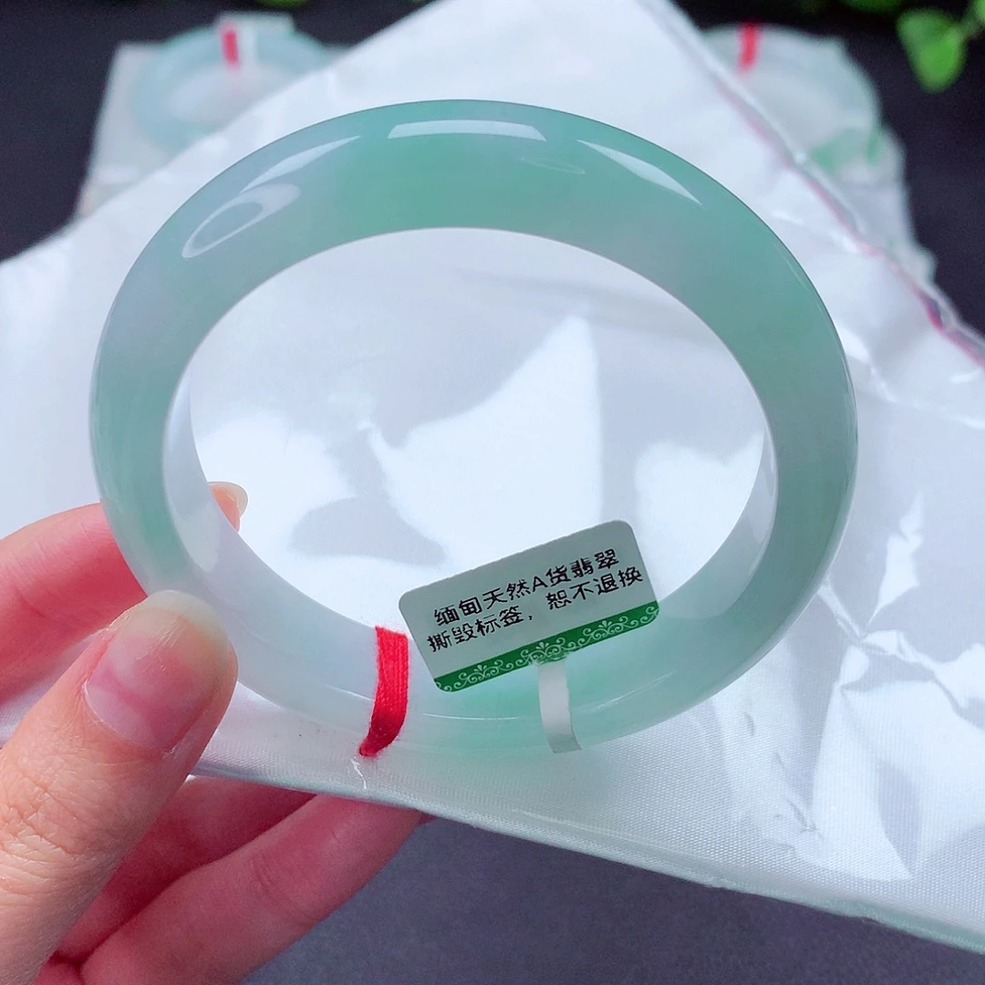 游***玩翡翠未镶嵌手镯缅甸天然a货翡翠手镯