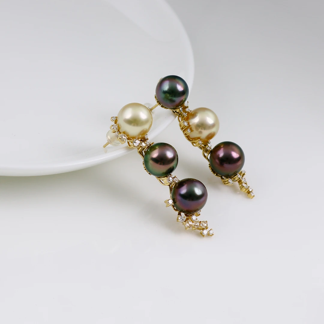 18K金钻石 海水珍珠耳钉 时尚大气