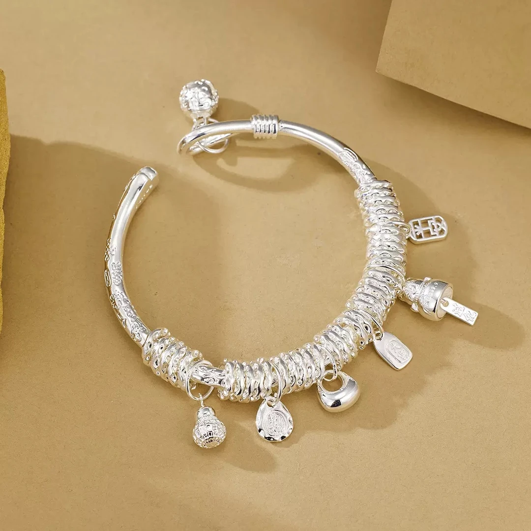 吉言招财猫盘缠开口