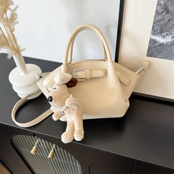 【小狗菜篮子】新款轻奢百搭高级感气质时尚斜挎女士包036白